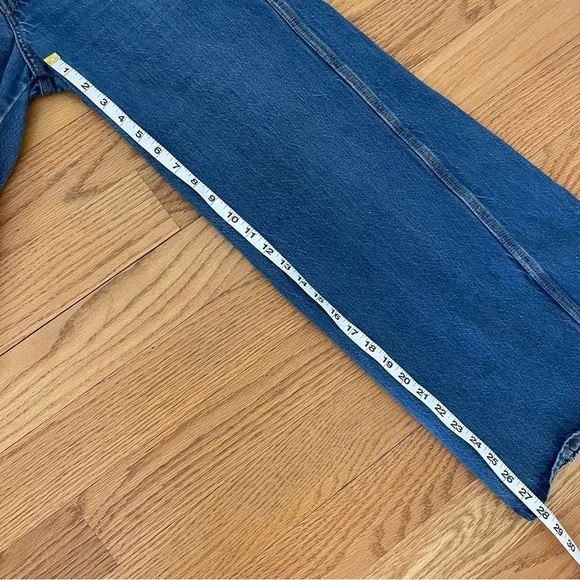 Vintage 1970s Levi’s High Waisted Wide Leg Jeans - Picture 13 of 16